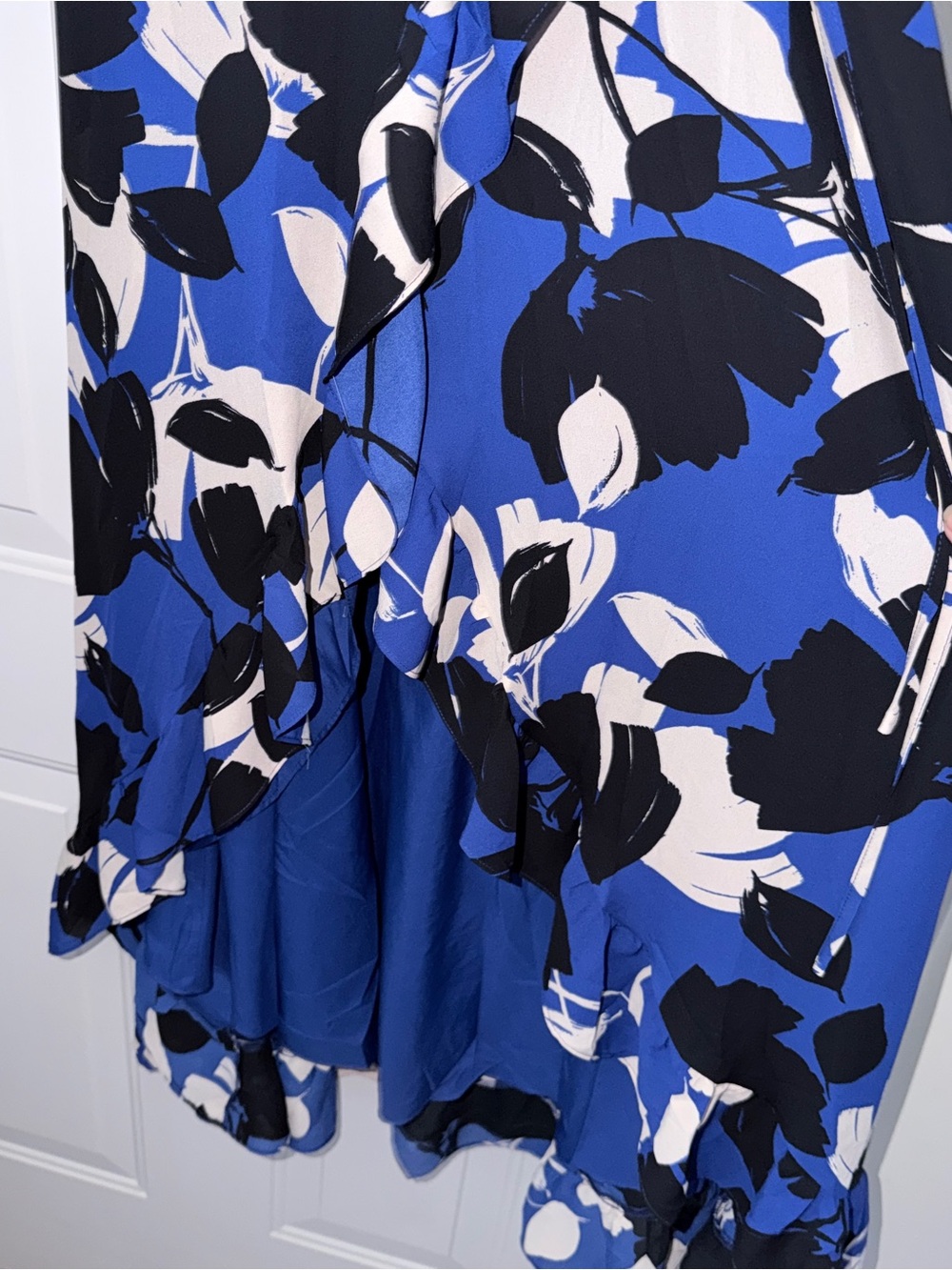 Sugarlips Blue Floral Wrap Maxi Dress with Tie Waist. Sz S - Picture 3 of 6
